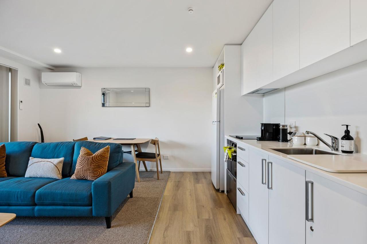 1 Bedroom City Base With Free Car Park Christchurch Exteriör bild
