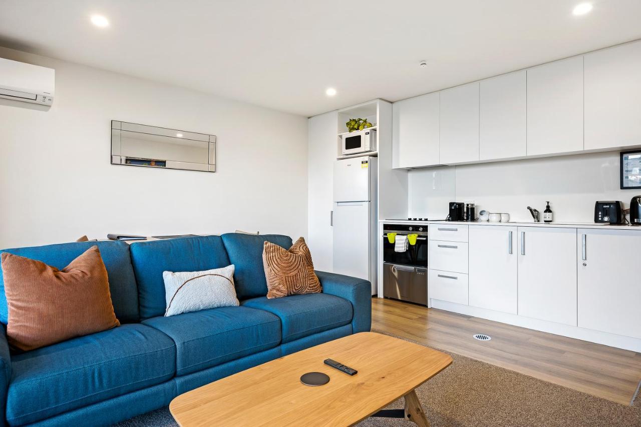 1 Bedroom City Base With Free Car Park Christchurch Exteriör bild