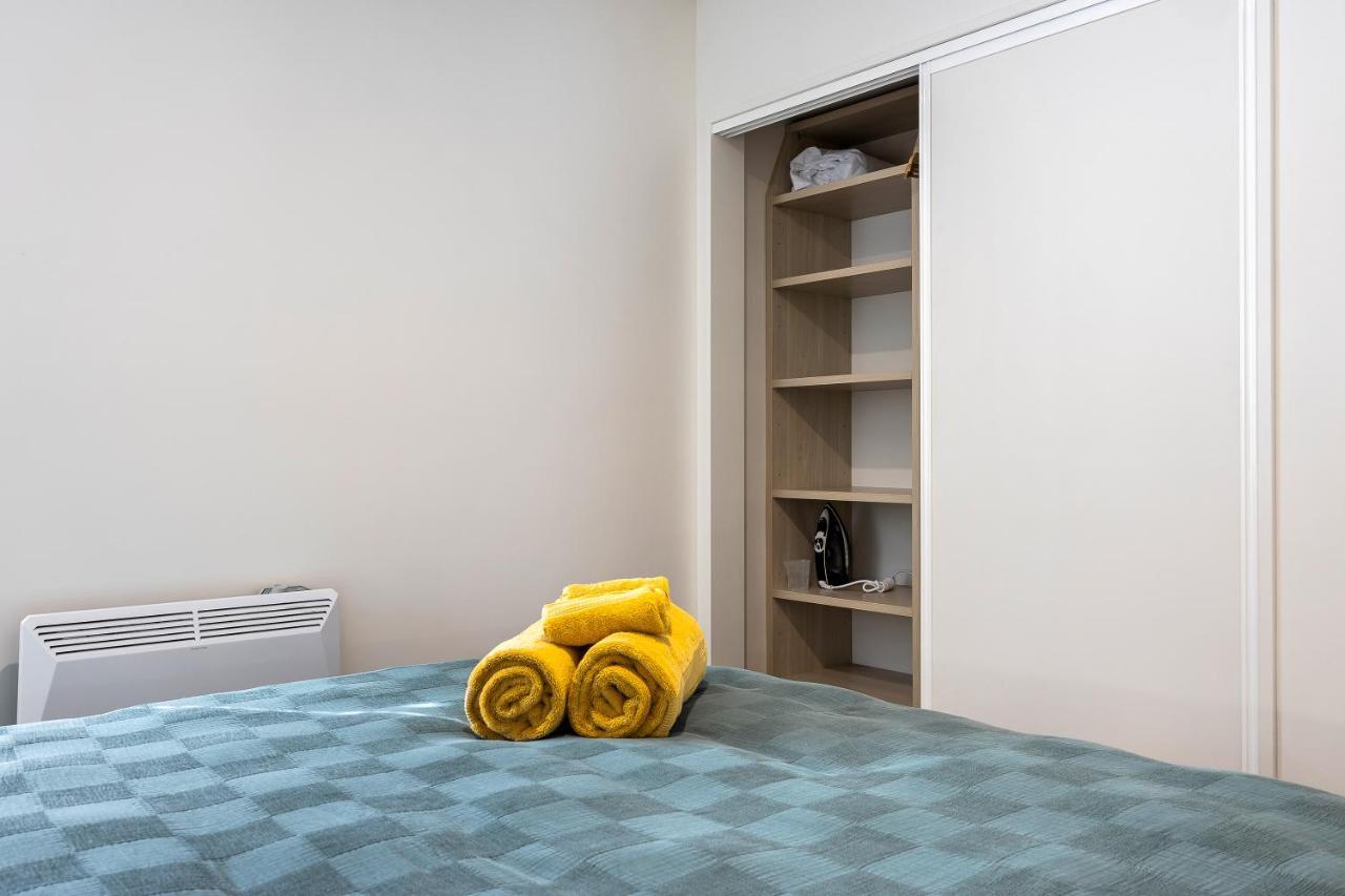 1 Bedroom City Base With Free Car Park Christchurch Exteriör bild